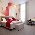 Ξενοδοχείο Scandic Meyergarden 4*