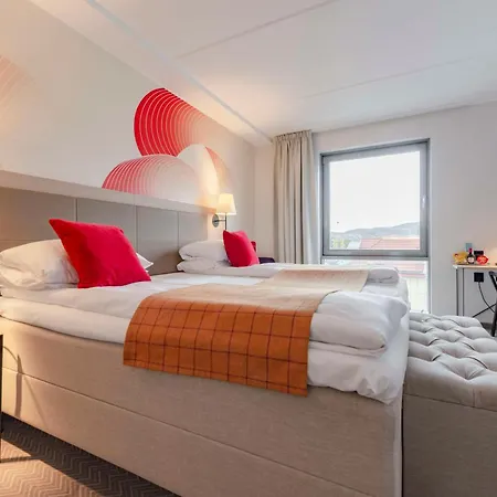 Scandic Meyergarden 4*